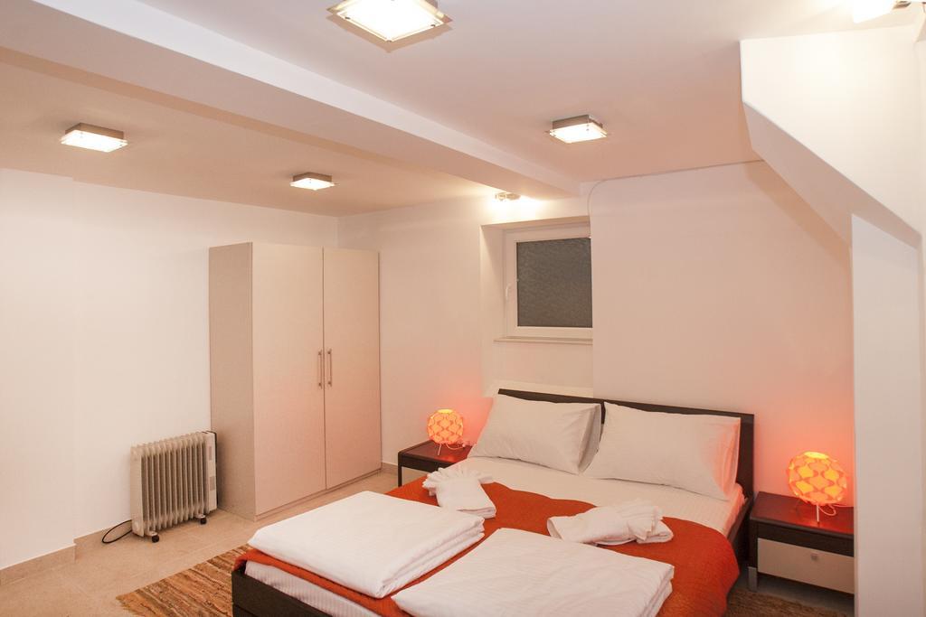 Atelier 1 Apartment Belgrado Buitenkant foto
