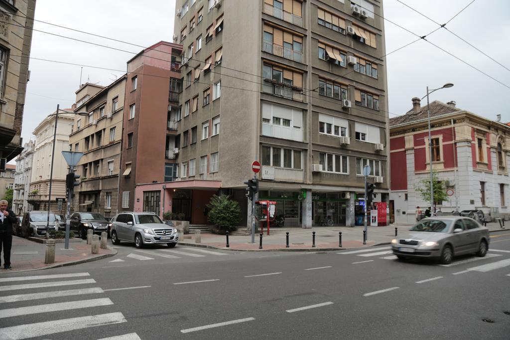 Atelier 1 Apartment Belgrado Buitenkant foto