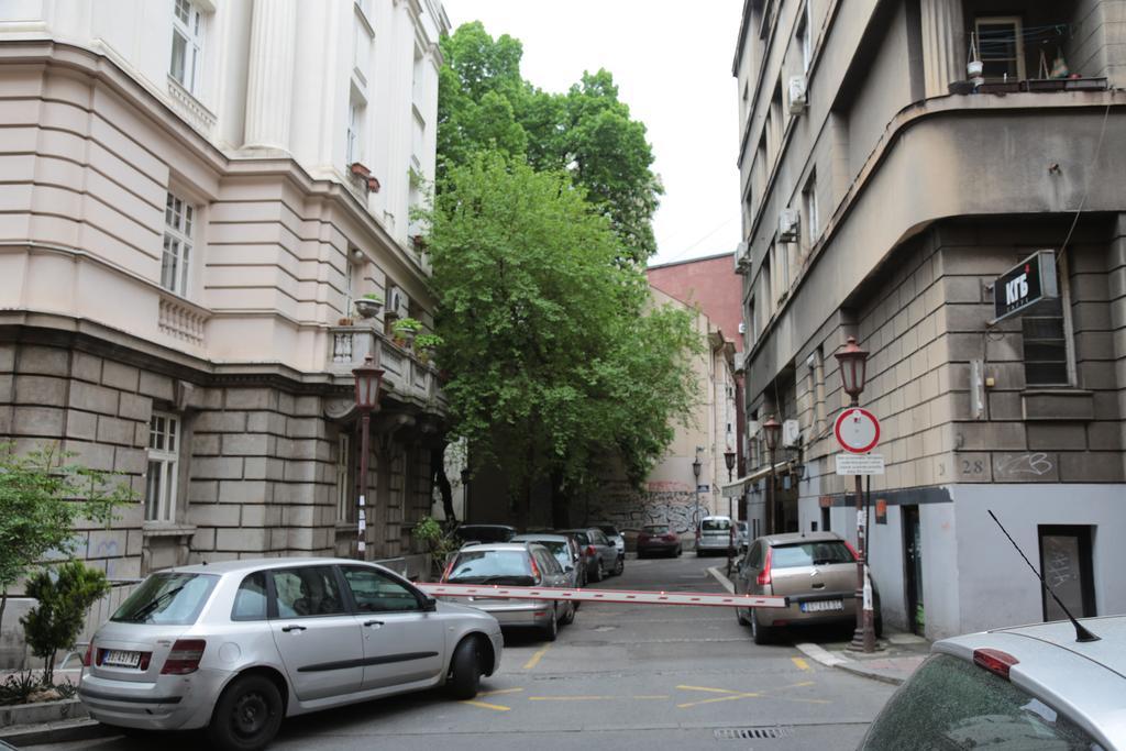 Atelier 1 Apartment Belgrado Buitenkant foto