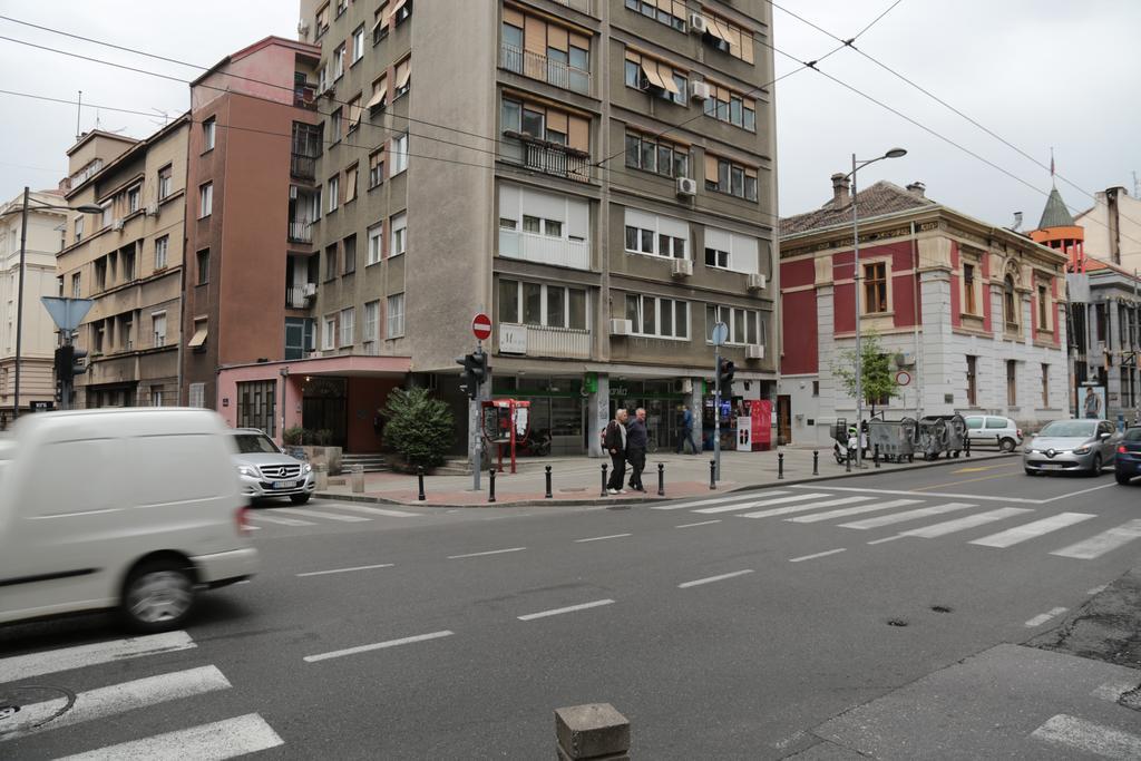 Atelier 1 Apartment Belgrado Buitenkant foto